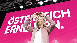 Die Neos um Parteichefin und Österreichs Europaministerin Beate Meinl-Reisinger initiieren gerade eine Pensionsdebatte. Die Neos um Parteichefin und Österreichs Europaministerin Beate Meinl-Reisinger initiieren gerade eine Pensionsdebatte.