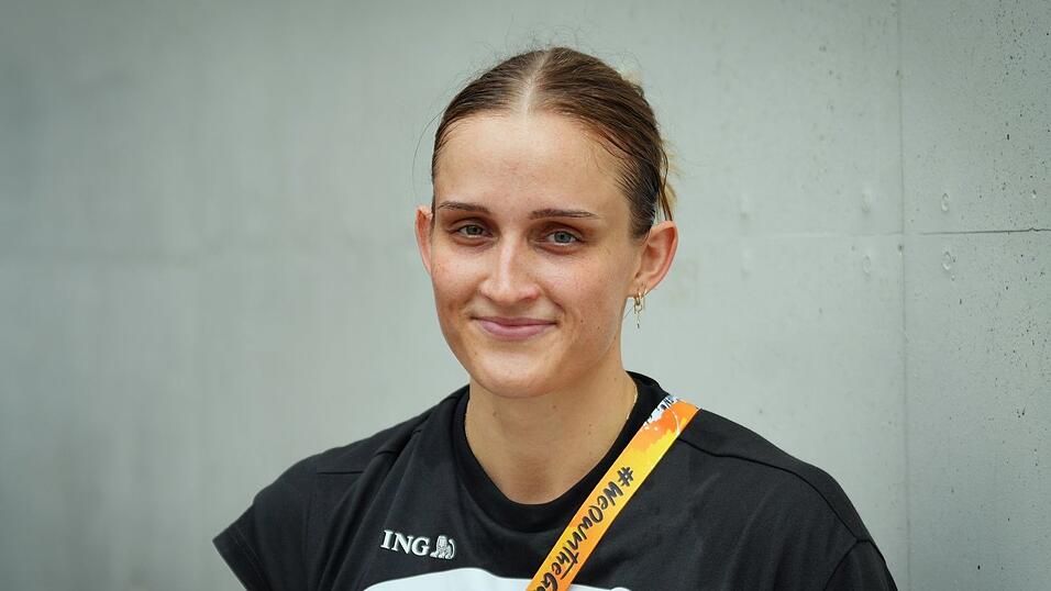 Endlich beim Team: Leonie Fiebich. Endlich beim Team: Leonie Fiebich.