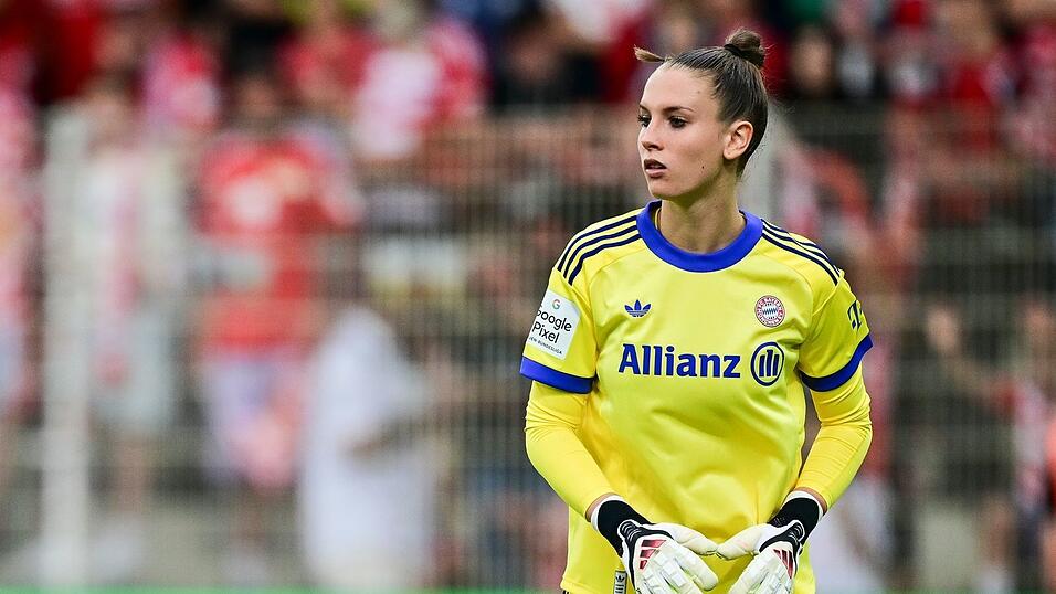 Verl&auml;ngerte ihren Vertrag beim FC Bayern: Torh&uuml;terin Ena Mahmutovic. (Archivbild)