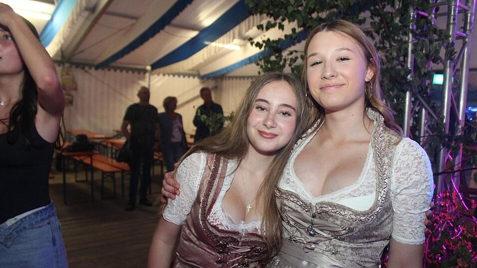 Zur Musik von Headless wurde ausgelassen gefeiert.