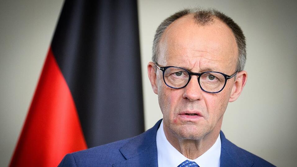 Der Kanzler richtet klare Worte an Israel und die USA.