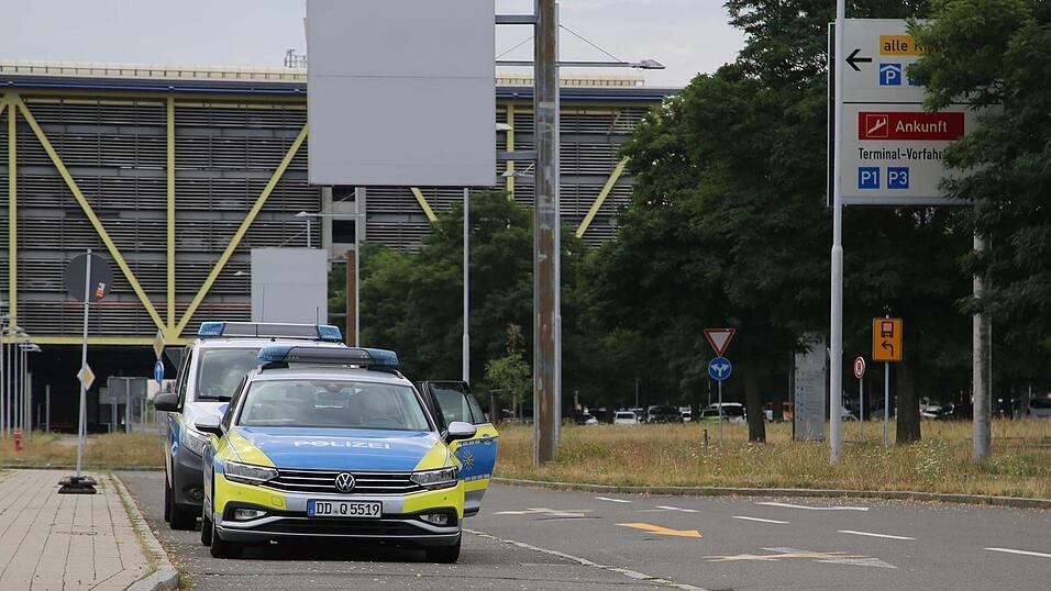 Rund um den Vorfall am Leipziger Flughafen sind noch viele Fragen offen. Rund um den Vorfall am Leipziger Flughafen sind noch viele Fragen offen.