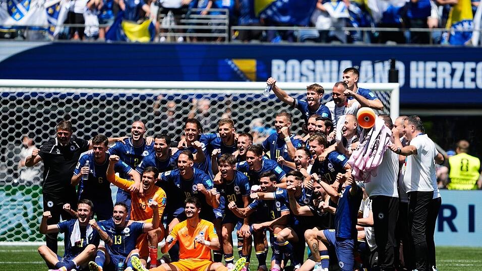 Bosnien-Herzegowina darf bei der WM auch im Sechzehntelfinale antreten.