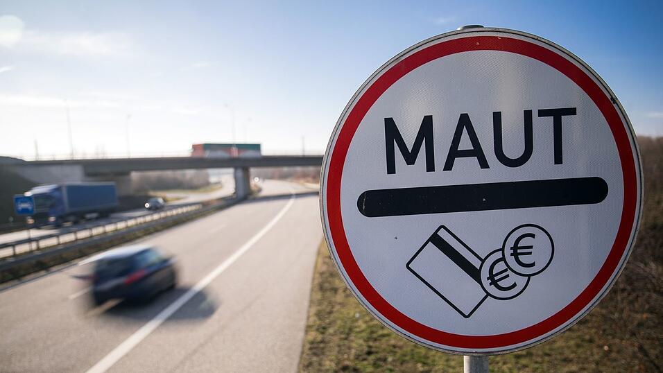 2019 scheiterten die Pkw-Maut-Pläne der damaligen Bundesregierung vor Gericht. (Illustration) 2019 scheiterten die Pkw-Maut-Pläne der damaligen Bundesregierung vor Gericht. (Illustration)