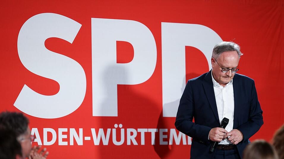 SPD-Spitzenkandidat Andreas Stoch zog Konsequenzen aus dem schwachen Abschneiden seiner Partei.