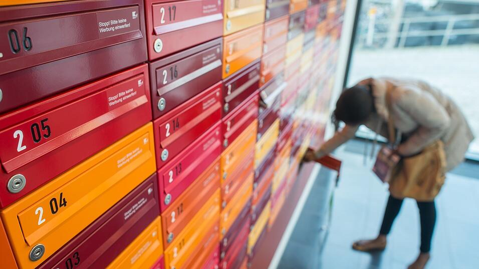 Nicht alle Studentenwerke konnten schon genaue Angaben machen, um wie viel die Mieten steigen. Nicht alle Studentenwerke konnten schon genaue Angaben machen, um wie viel die Mieten steigen.