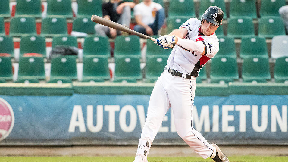 Pascal Amon war gegen Stuttgart mit einem Homerun erfolgreich. Pascal Amon war gegen Stuttgart mit einem Homerun erfolgreich.