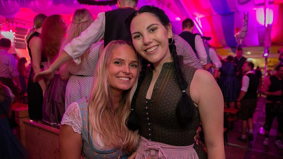 Die Partybilder vom Sonntag, 14. August 2022, aus dem Festzelt Reisinger.