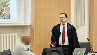 Strafverteidiger Rüdiger Knodel handelte einen Deal für seinen geständigen Mandanten aus, der ihm ein gutes Jahr Haft ersparen könnte.