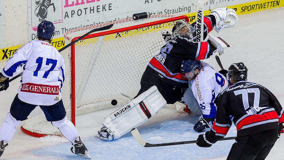 Nach dem knappen 5:4 Sieg gegen Nürnberg treffen die Kroaten im Finale am Sonntag auf die Augsburger Bezwinger der anderen Tigers. (Fotos: Harry Schindler) Nach dem knappen 5:4 Sieg gegen Nürnberg treffen die Kroaten im Finale am Sonntag auf die Augsburger Bezwinger der anderen Tigers. (Fotos: Harry Schindler)
