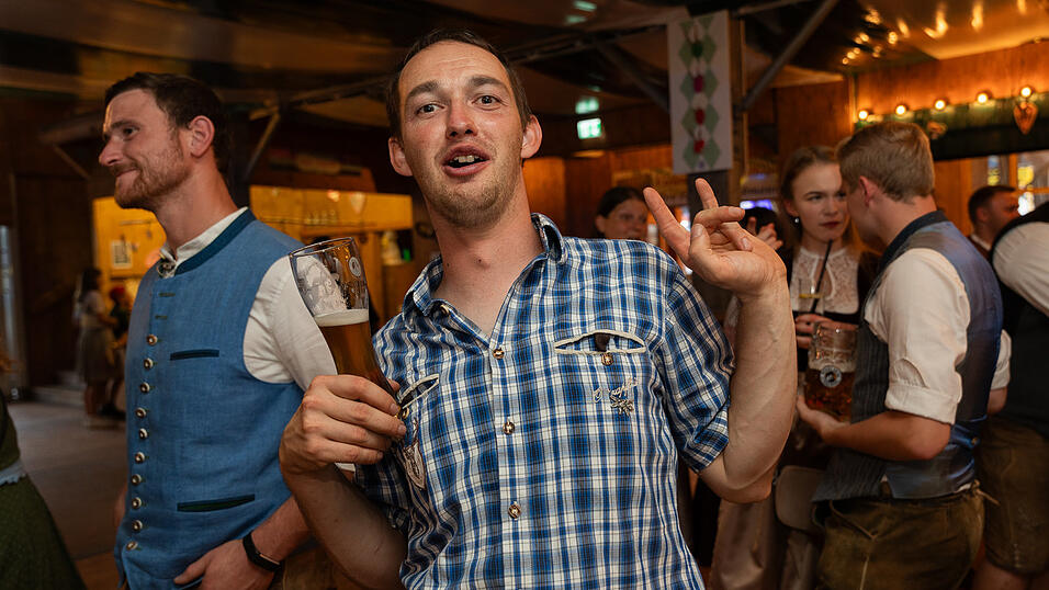 Die Partybilder vom Freitag, 18. August 2023, aus dem Festzelt Weckmann.