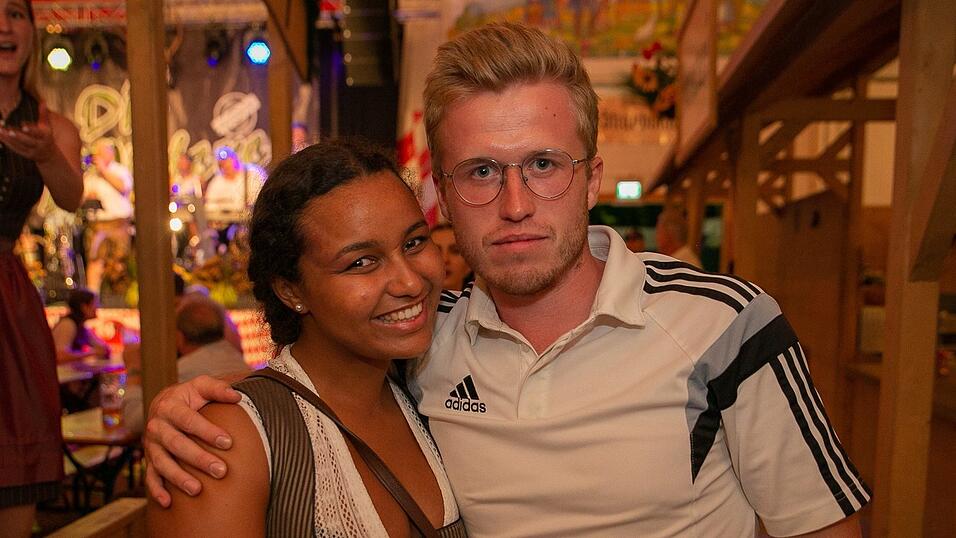 Die Partybilder vom Samstag, 13. August 2022, aus dem Festzelt Greindl.