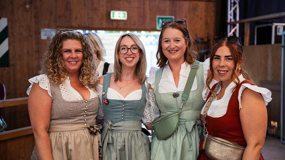 Die Partybilder vom Freitag, 14. August, aus dem Festzelt Weckmann. Die Partybilder vom Freitag, 14. August, aus dem Festzelt Weckmann.