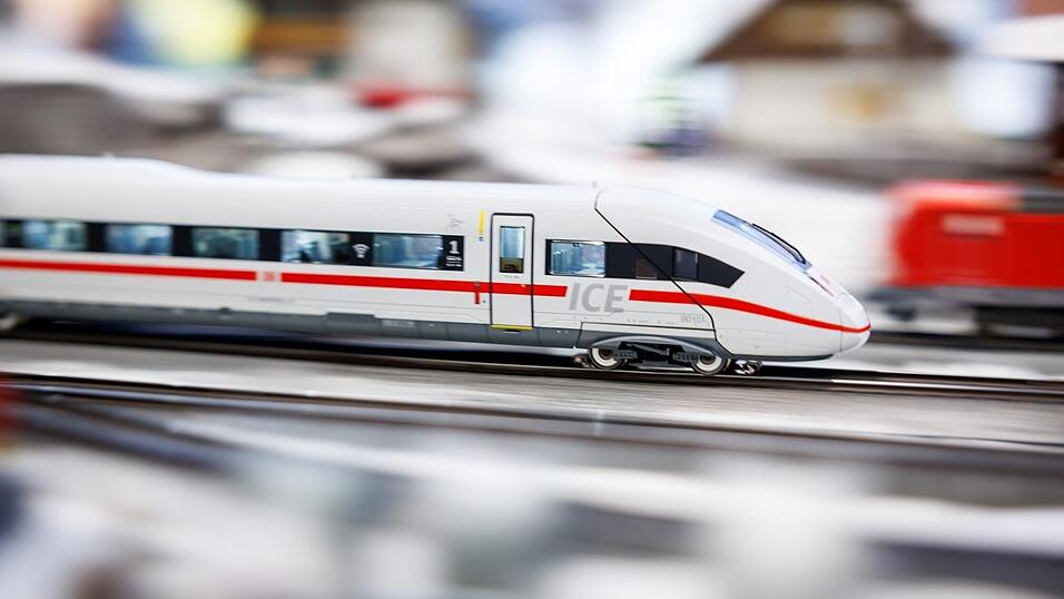 Spielzeug kann f&uuml;r Erwachsene ein Ausgleich zur digitalen Welt sein. (Archivbild)