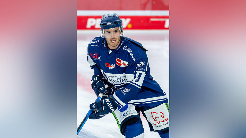 Nachdem die Straubing Tigers am Ostermontag im ersten Spiel im Halbfinale eine Niederlage einstecken mussten, soll es am Pulverturm in Spiel zwei anders laufen. Nachdem die Straubing Tigers am Ostermontag im ersten Spiel im Halbfinale eine Niederlage einstecken mussten, soll es am Pulverturm in Spiel zwei anders laufen.