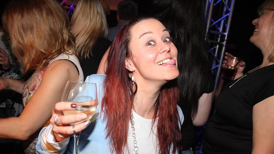 So schön war die Ü30-Party in Essenbach. So schön war die Ü30-Party in Essenbach.