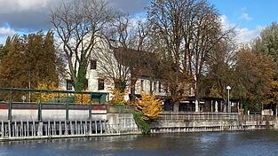 Wie es mit dem ehemaligen Gasthaus zur Insel weitergeht, steht angesichts der Landshuter Gemengelage in den Sternen.&nbsp; &nbsp;