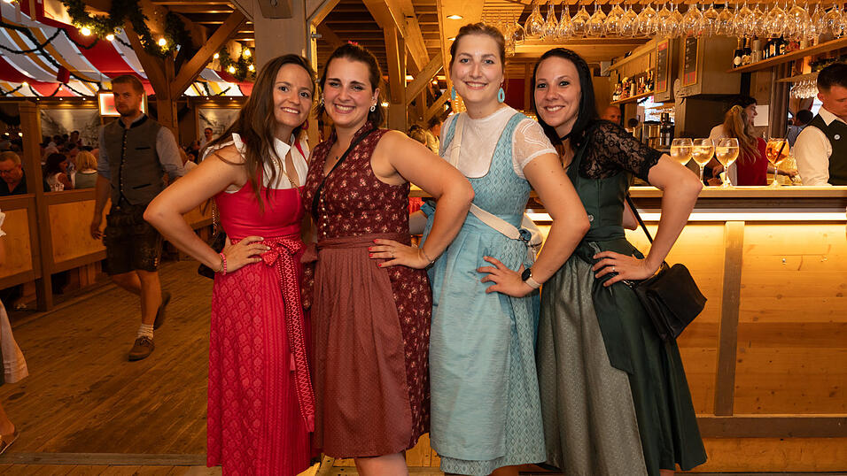 Die Partybilder vom Mittwoch, 14. August 2024, aus dem Festzelt Kr&ouml;nner.