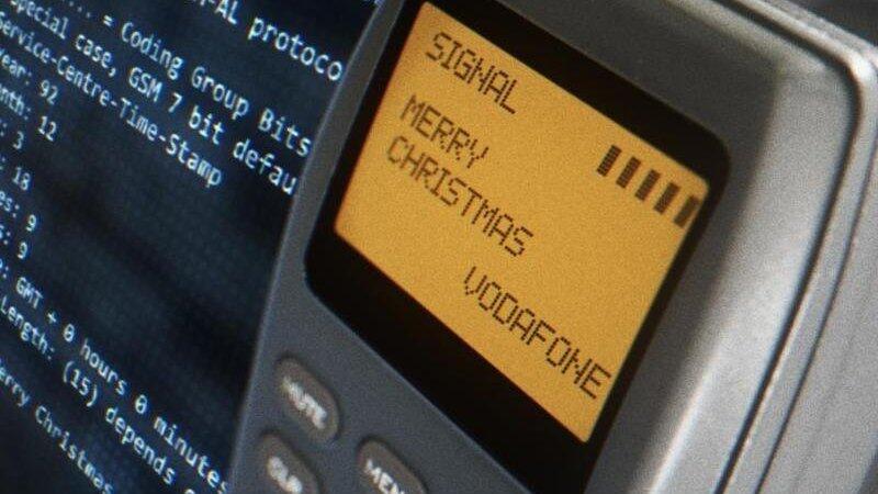 Ein französisches Auktionshaus versteigert die erste SMS der Welt heute als NFT. Ein französisches Auktionshaus versteigert die erste SMS der Welt heute als NFT.