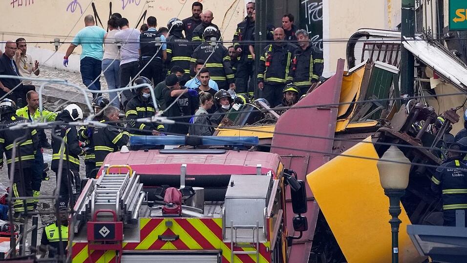 Nach ersten Erkenntnissen des Amtes für die Verhütung und Untersuchung von Flug- und Eisenbahnunfällen (GPIAAF) hat sich womöglich das Haltekabel vom Wagen der Standseilbahn gelöst und so das Unglück verursacht. Nach ersten Erkenntnissen des Amtes für die Verhütung und Untersuchung von Flug- und Eisenbahnunfällen (GPIAAF) hat sich womöglich das Haltekabel vom Wagen der Standseilbahn gelöst und so das Unglück verursacht.