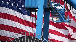 Der Supreme Court verhandelt über Trumps Zölle. Der Supreme Court verhandelt über Trumps Zölle.