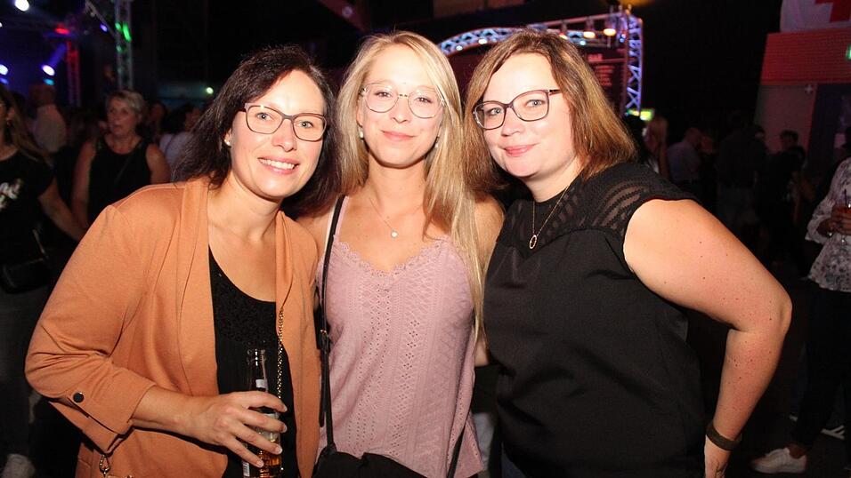 Auf der Eskara &Uuml;30-Party in Essenbach war wieder viel los.