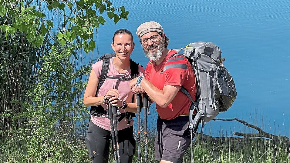 Frank Betthausen und Andrea Obermeier an der Donau: Das war auf der letzten Etappe ihrer Tour.