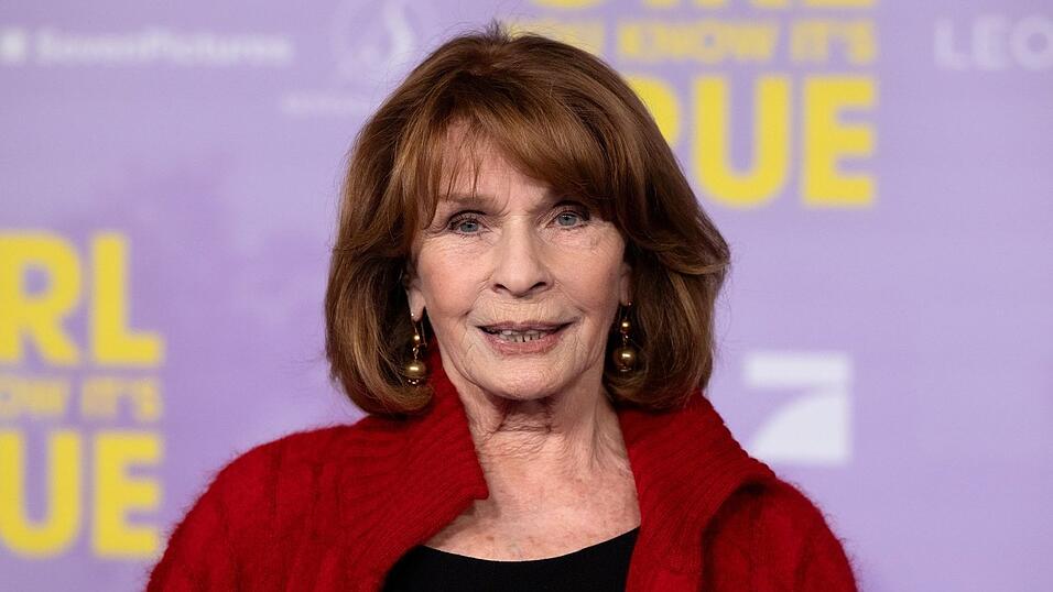 Senta Berger erholt sich von ihrer Operation am Oberschenkel. (Archivbild)