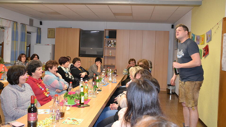 Bei der 'Tante aus Amerika' wurde es lustig. Bei der 'Tante aus Amerika' wurde es lustig.