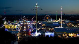 Gefeiert wurde am ersten Wiesn-Tag – aber es gab auch Zwischenfälle.