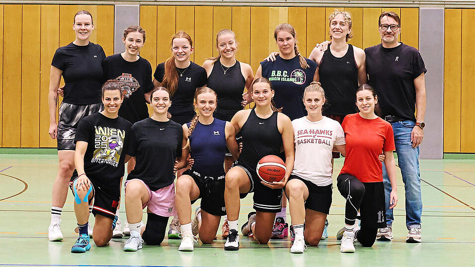 Die TGL-Damen fiebern auf ihr erstes Match in der Regionalliga hin und wollen am liebsten sofort punkten. Die TGL-Damen fiebern auf ihr erstes Match in der Regionalliga hin und wollen am liebsten sofort punkten.