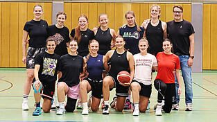 Die TGL-Damen fiebern auf ihr erstes Match in der Regionalliga hin und wollen am liebsten sofort punkten. Die TGL-Damen fiebern auf ihr erstes Match in der Regionalliga hin und wollen am liebsten sofort punkten.