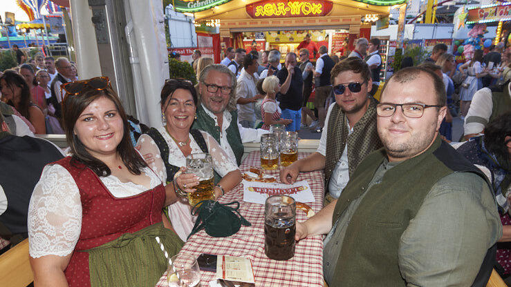 Die Partybilder vom Freitag, 11. August 2023, aus dem Festzelt Lechner.