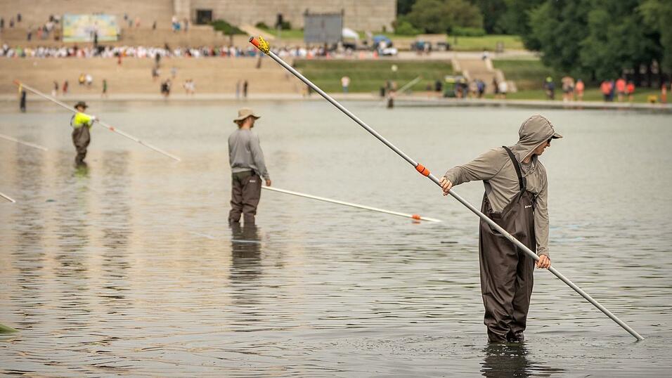 Die Arbeiten am Reflecting Pool werden wohl doch aufwendiger als gedacht.