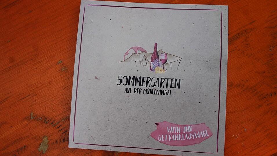 Die Besucher genossen den ersten Abend des Sommergartens auf der Mühleninsel. Die Besucher genossen den ersten Abend des Sommergartens auf der Mühleninsel.