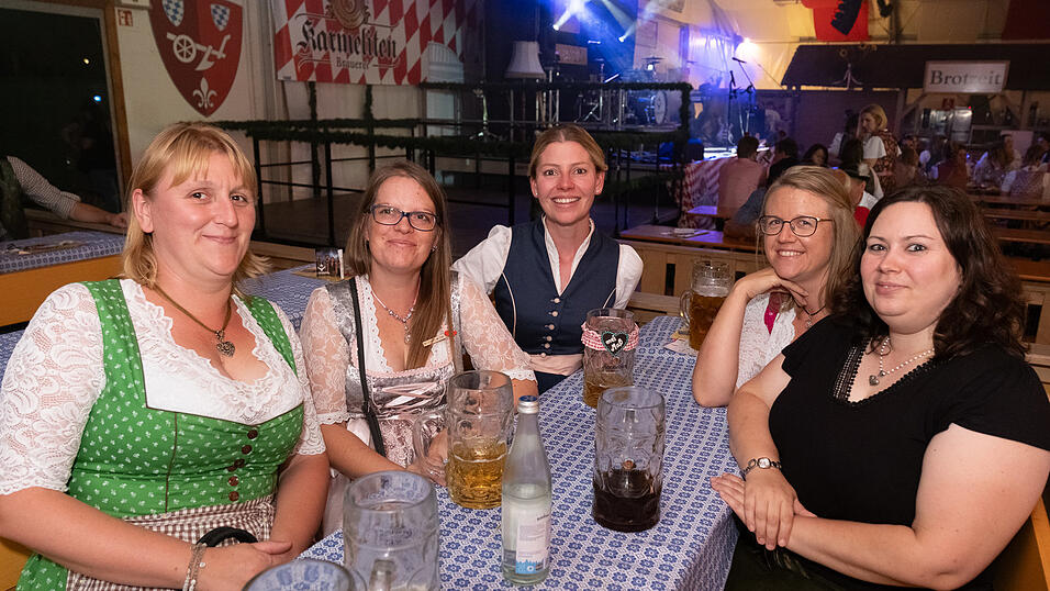 Die Partybilder vom Sonntag, 13. August 2023, aus dem Festzelt Greindl. Die Partybilder vom Sonntag, 13. August 2023, aus dem Festzelt Greindl.