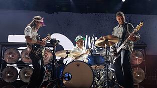 Seit 30 Jahren machen die Sportfreunde Stiller zusammen Musik. Seit 30 Jahren machen die Sportfreunde Stiller zusammen Musik.