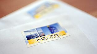 Das neue Jahr bringt etliche Änderungen für Verbraucher: Vom höheren Briefporto bis zu neuen Regeln im Umgang mit ausrangierten Elektrogeräten.