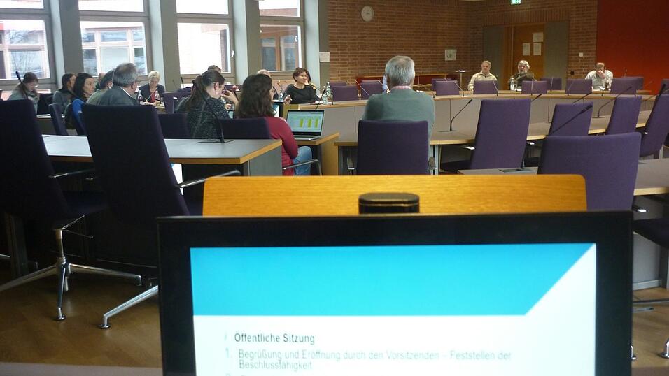 Dem Bauausschuss folgte der Jugendhilfeausschuss. Einmal war&lsquo;s zu kalt, einmal zu warm...