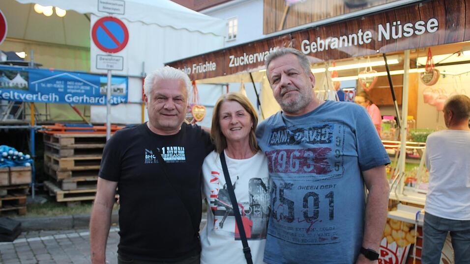 Viele Landshuter genossen ihren Freitagabend auf dem Bismarckplatzfest.
