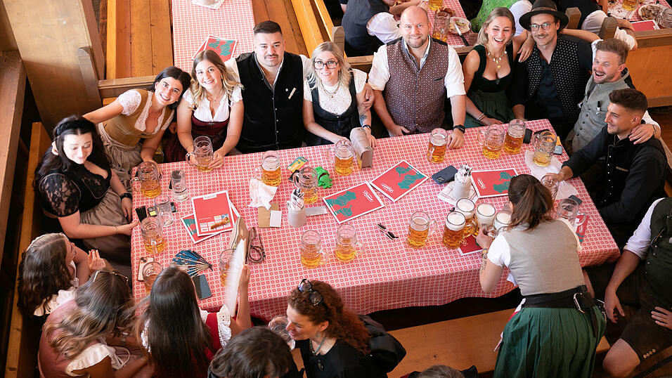 Die Partybilder vom Freitag, 8. August, aus dem Festzelt Krönner. Die Partybilder vom Freitag, 8. August, aus dem Festzelt Krönner.