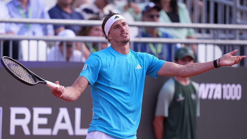 Alexander Zverev verlor im Rom &uuml;berraschend im Achtelfinale.