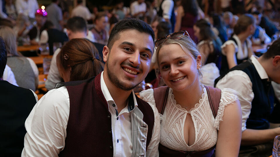 Die Partybilder vom Freitag, 15. August, aus dem Festzelt Weckmann. Die Partybilder vom Freitag, 15. August, aus dem Festzelt Weckmann.