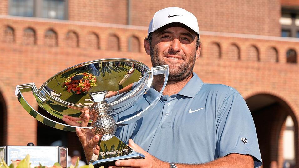 US-Golfstar Scottie Scheffler gewann in Atlanta die Tour Championship. US-Golfstar Scottie Scheffler gewann in Atlanta die Tour Championship.