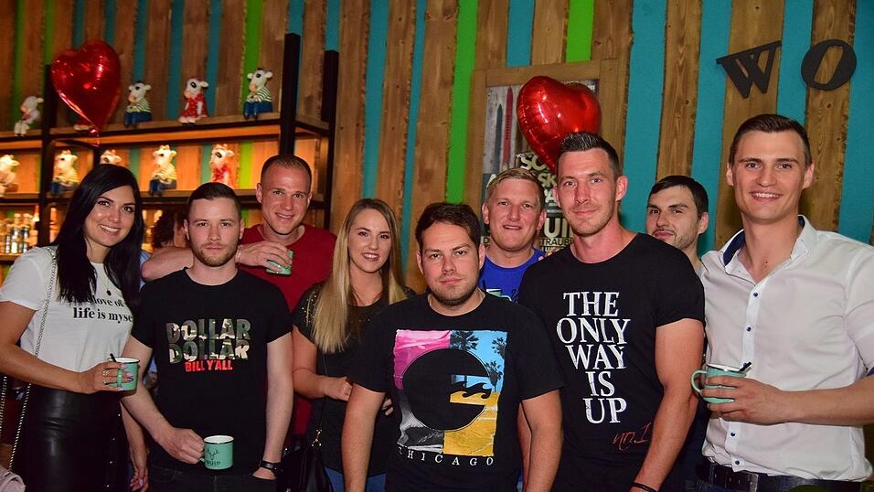 'Hoch die Hände, Wochenende' - so 'Wuid' wurde gefeiert in Straubing. 'Hoch die Hände, Wochenende' - so 'Wuid' wurde gefeiert in Straubing.