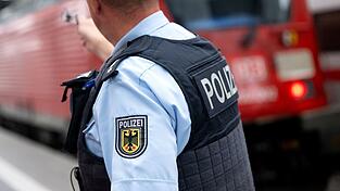 Die Bundespolizei ermittelt wegen des Verdachts des gef&auml;hrlichen Eingriffs in den Bahnverkehr. (Symbolbild)