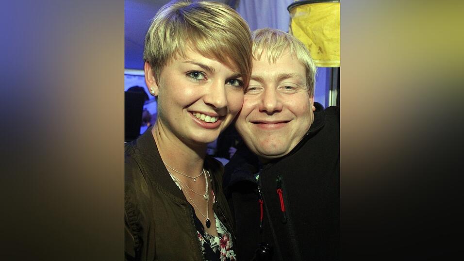 Die besten Bilder vom Wein- und Wei&szlig;bierfest des Burschenvereins Arth und der M&auml;dchengruppe.