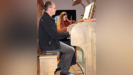 Katharina Schwaiger und Michael Huber aus Bergen auf der Empore.