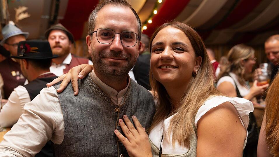 Die Partybilder vom Samstag, 8. August, aus dem Festzelt Greindl. Die Partybilder vom Samstag, 8. August, aus dem Festzelt Greindl.