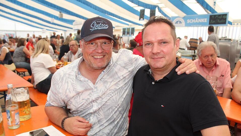 Zur Musik von Headless wurde ausgelassen gefeiert.